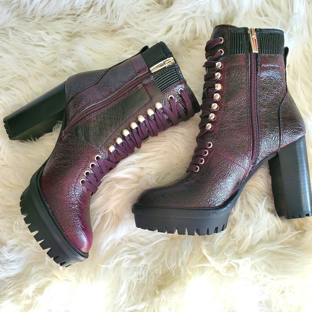 Vince Camuto Purple/Maroon NIB Lace-up Boots 6.5 Ermania